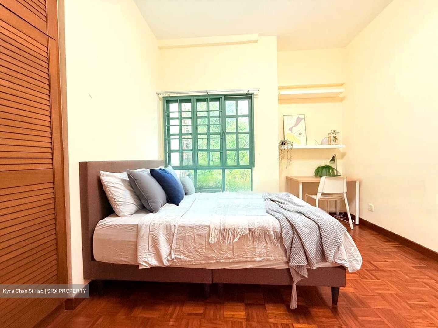 Gold Coast Condo (D5), Condominium #482189011